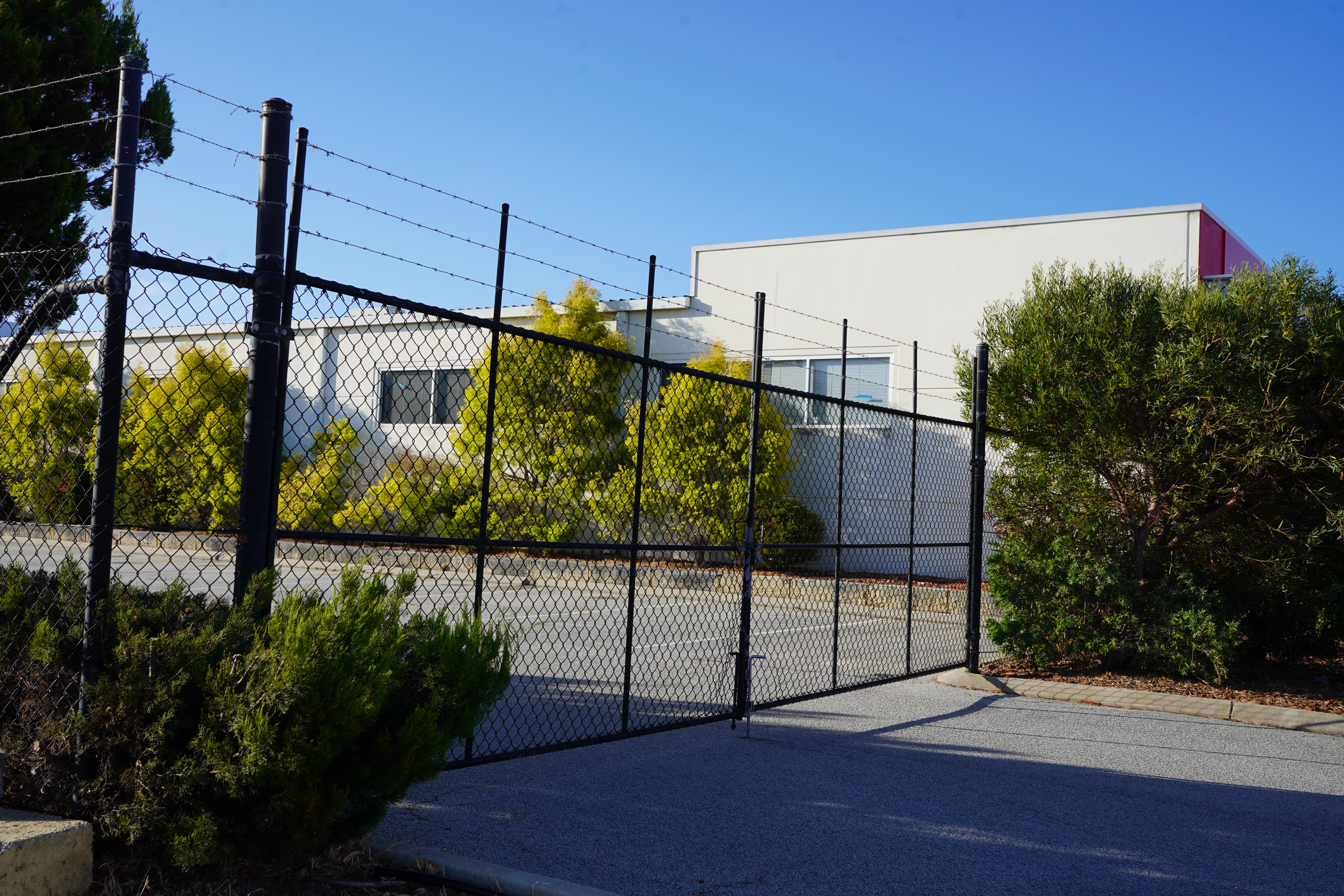 fence 2